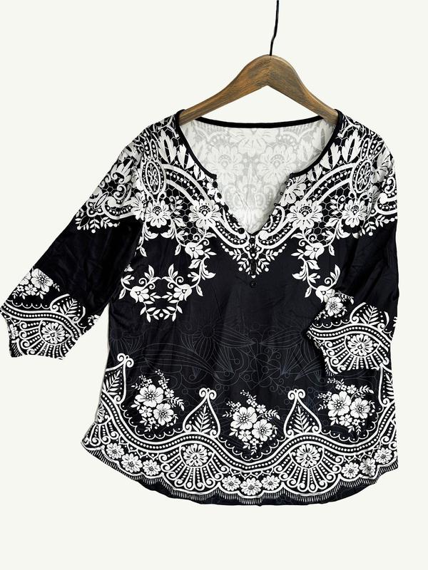 Plus Size Paisley Print Button Front Tee, Boho Notched Neck Flounce Sleeve Top for Women, Women's Plus Clothing for All Seasons