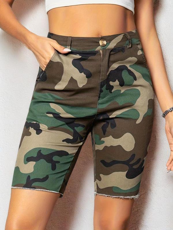 Women's Camo Print Button Pocket Raw Hem Shorts, Lady Casual Comfort Street Zipper Design Shorts for Summer, Ladies Bottoms for Daily Wear, Womenswear