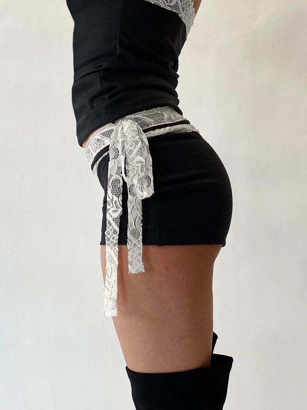 Women's Contrast Lace Knot Side Super Short Shorts, Summer Outfits 2024, Casual Comfy Drop Waist Shorts for Daily Wear, Ladies Summer Bottoms