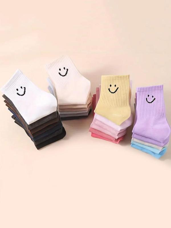 Random Women's Cartoon Face Print Crew Socks, Casual Moisture Wicking Socks, Socks for Women, Back-to-School Clothing, Soft Comfy Breathable Socks for All Seasons Daily Wear, Vacation Wear, Fall Wear Womenswear