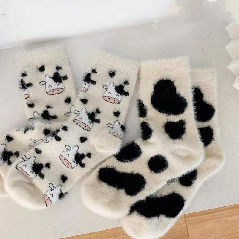 2 3 Pairs Cute Cow Fuzzy Socks, Women Warm Winter Slipper Soft Casual Cozy Fluffy Socks for Christmas Gift, Sleeping Thickened Plush Crew for Home