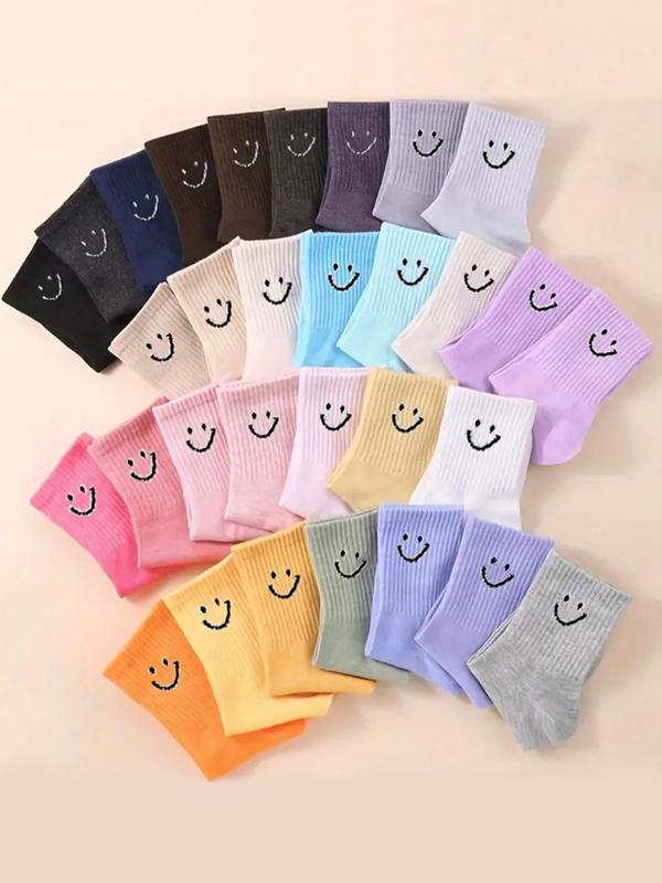 Random Women's Cartoon Face Print Crew Socks, Casual Moisture Wicking Socks, Socks for Women, Back-to-School Clothing, Soft Comfy Breathable Socks for All Seasons Daily Wear, Vacation Wear, Fall Wear Womenswear