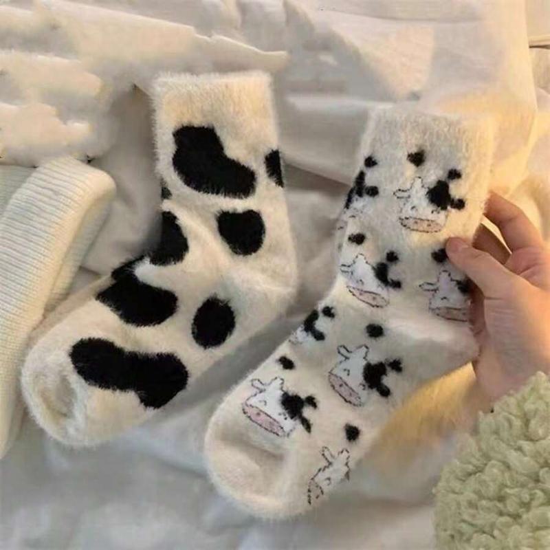 2 3 Pairs Cute Cow Fuzzy Socks, Women Warm Winter Slipper Soft Casual Cozy Fluffy Socks for Christmas Gift, Sleeping Thickened Plush Crew for Home