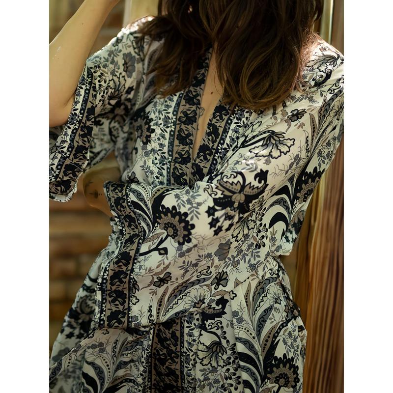 Boho Chic Plus Size Women's Long Robe with Full Print V-Neck Tie Waist - Perfect for Spring Summer Fall