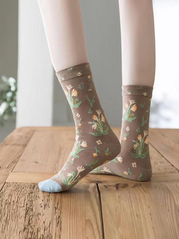 Women's 4 Pairs Animal & Floral Print Crew Socks, Fashion Street Comfy Socks For Daily Vacation Party, Women's Socks For All Seasons