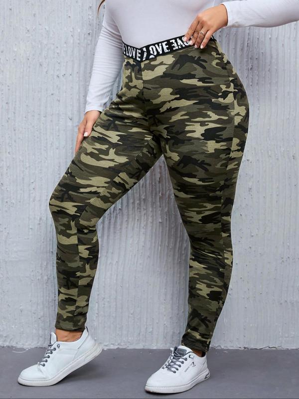  Camo Print Letter Tape Overlap Waist Leggings, Casual Comfy Breathable Stretchy Skinny Pants for Daily Wear, Women's Bottoms for Fall & Winter