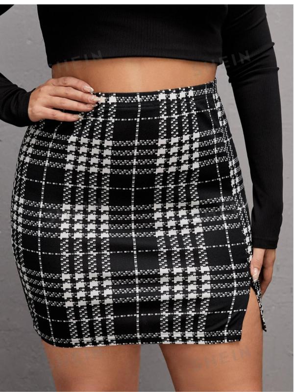  Plaid Print Split Hem Bodycon Skirt, Elegant High Waist Short Skirt for Daily Outdoor Wear, Women's Bottoms for All Seasons