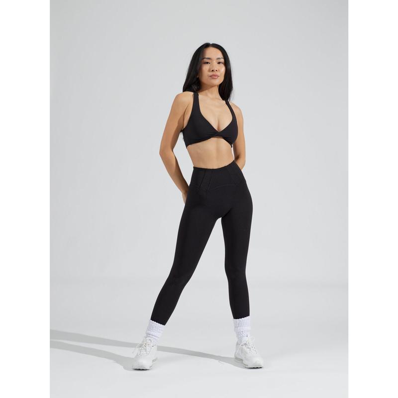 Double Twist Sports Bra - Onyx Black