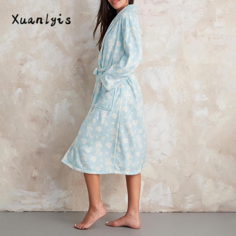 Women Dressing Gown Flannel Robe Floral Print Shawl Collar Bathrobe for Hotel Spa Party Kimono Robe with Belt Long Sleeve Sleeve Womenswear Check