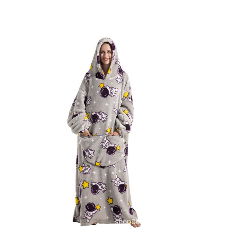 Adorable Alpaca and Sloth Print Hooded Blanket, Oversized Wearable Sweatshirt Pullover, Comfortable Hooded Pajamas for Summer Air Conditioned Rooms with Large Pockets, Christmas Blanket, Christmas Outfits 2024, Christmas Gifts, Christmas Decorations