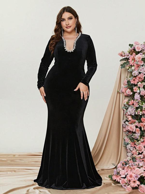 Plus Size Faux Pearls Rhinestone Decor Scoop Neck Contrast Mesh Sheer Velvet Mermaid Evening Dress, Elegant Long Sleeve Zipper Design Evening Party Gown, Women's Clothes for All Seasons