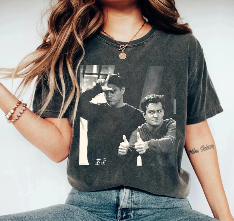 Comfort Colors Chandler Bing Shirt, Friends Sitcom Shirt, Chandler Bing From Friends, Classic Friends Chandler Bing Shirt, Matthew Perry Shirt, Gift Shirt Fit Top Womenswear Clothing Cute Cotton Streetwear Casual Crewneck