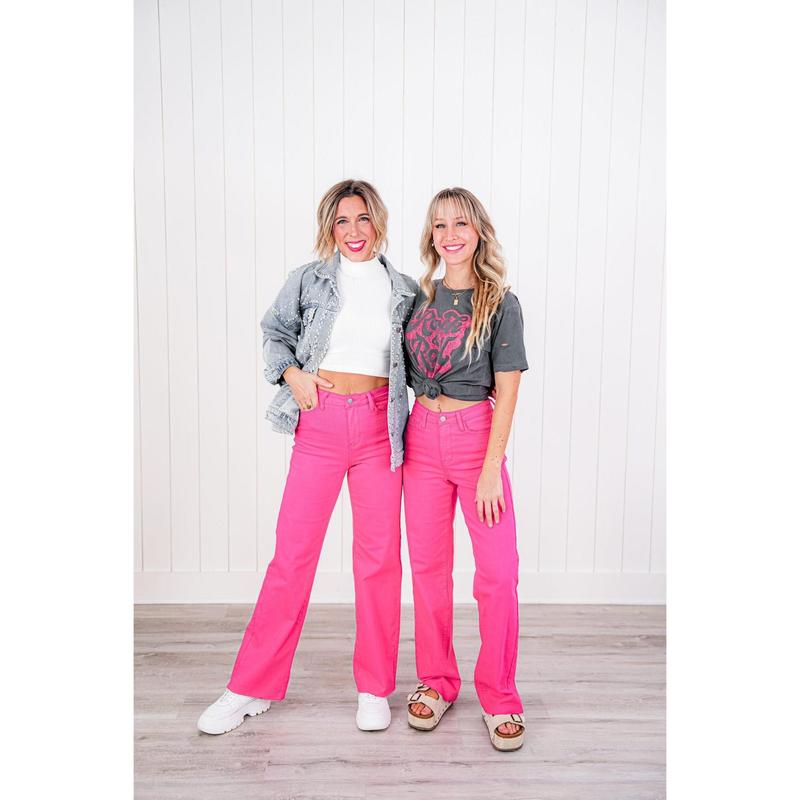 Judy Blue All the Heart Eyes High Rise Hot Pink 90's Straight Leg Jeans