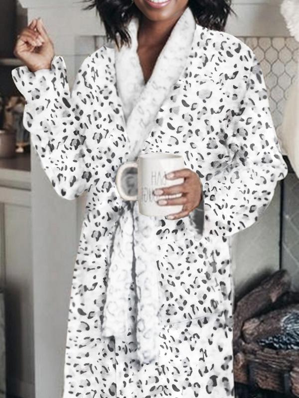 Women's Leopard Print Pocket Belted Wrap Lounge Robe, Casual Long Sleeve Dressing Gown, Women's Sleepwear for Winter