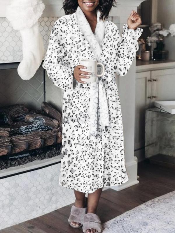 Women's Leopard Print Pocket Belted Wrap Lounge Robe, Casual Long Sleeve Dressing Gown, Women's Sleepwear for Winter