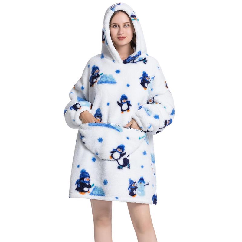 Cartoon Pattern Hooded Flannel Hoodie Blanket, 1 Count 320GSM Air-conditioned Room Long Sleeve Wearable Blanket with Pocket, Soft Warm Blanket for Home Office Bed Camping Travel