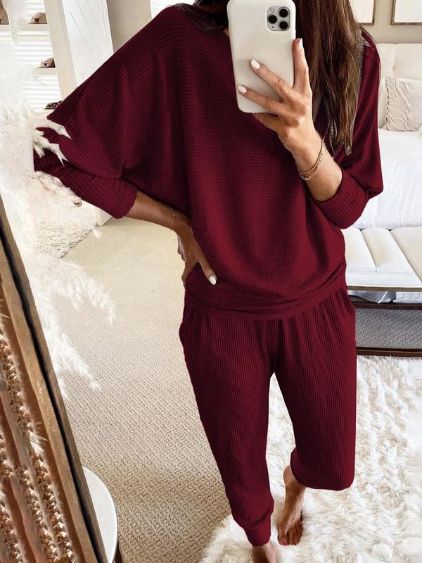 Women's Solid Comfort Textured Loungewear Set, Minimalist Fashion Batwing Sleeve Tee & Pocket Pants, Fall Wear, Casual Womenswear Comfy Ladies Fall Sleepwear, Fall Wear Black Girl