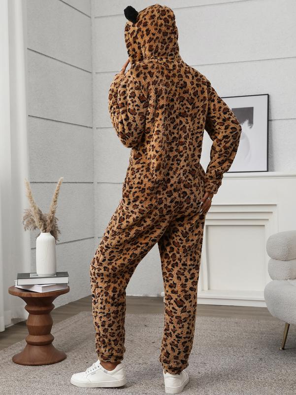 ChaoShan'sWomen's leopard print style plush onesies, casual and comfortable loose plush onesies, autumn and winter women's clothing, fashion style clothing in 2024