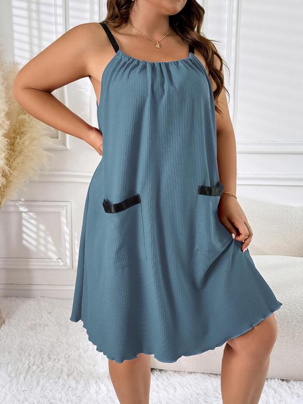 Plus Size Lettuce Trim Ruched Pocket Cami Nightdress, Casual Soft Comfortable Spaghetti Strap Nightgown For Women, Women's Sleepwear For All Seasons