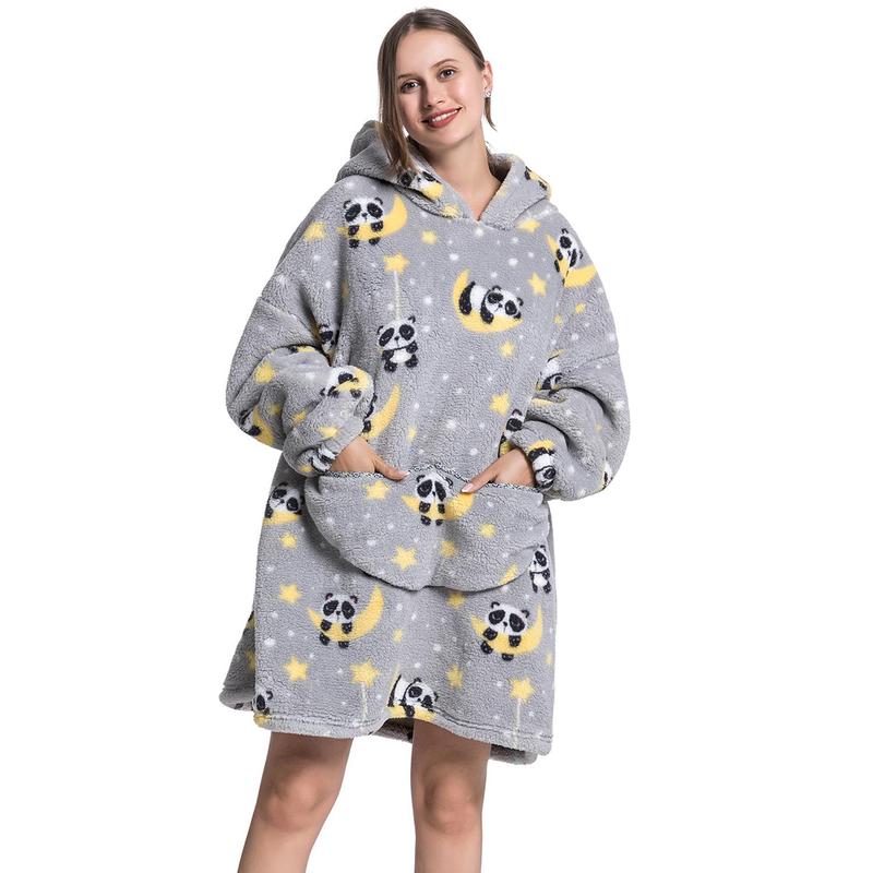 Cartoon Pattern Hoodie Blanket, 1 Count 320GSM Soft Comfortable Oversized Hooded Blanket, Gift for Girls Women Ladies, Winter Essentials