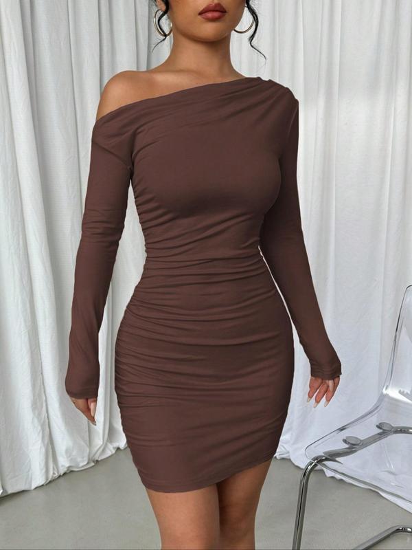 Women's Plain Ruched Asymmetrical Neck Bodycon Dress, Elegant Long Sleeve Short Dress for Party Club Dating Wear, Women's Clothing for Spring & Fall