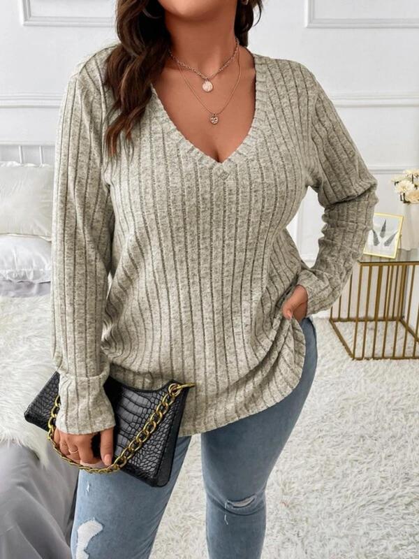 Plus Size Solid Long Sleeve Tee, Casual Comfy V Neck Top for Fall Daily Outdoor Wear, Women Plus Clothing for Fall , Fall Outfits 2024, Fall Outfits, Earthtone Fallfreshness Downtown Girl Clothes Downtown Girl Clothes