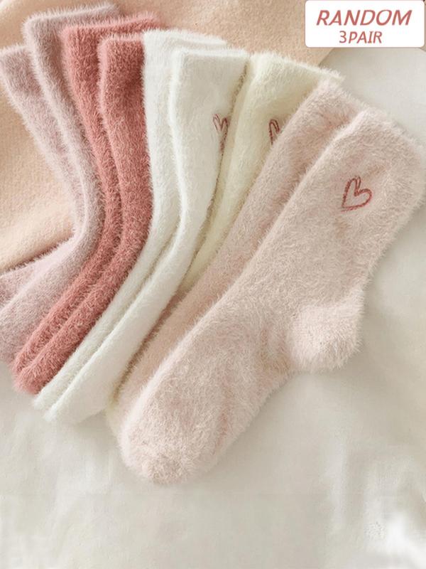 Random Color Women's Heart Embroidery Plush Crew Socks, Casual Soft Comfy Thermal Socks for Fall & Winter, Women's Socks for Daily Wear