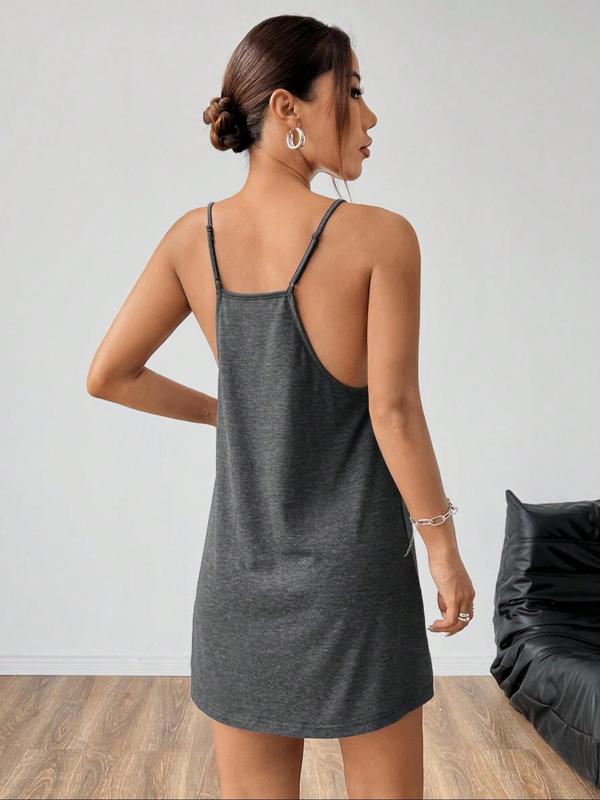 Women's Plain Backless Pocket Cami Dress, Casual Sleeveless Spaghetti Strap Short Dress for Summer, Ladies Clothes for Daily Wear