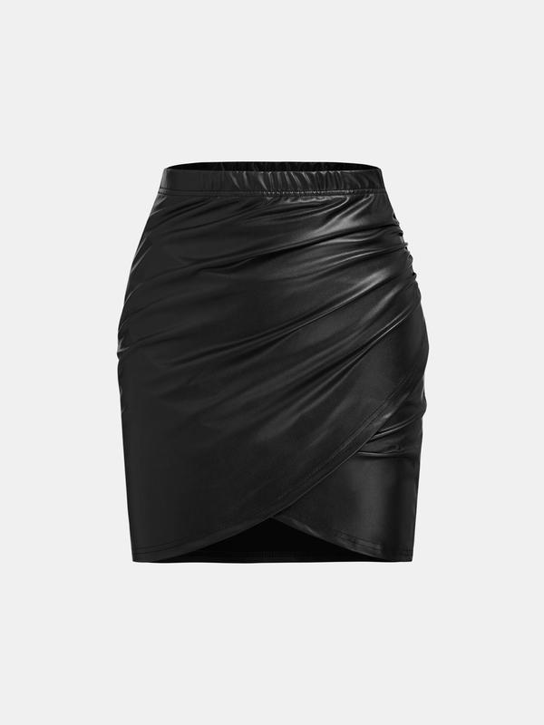 YOZY Women's Solid Ruched Wrap PU Leather Skirt, Fashionable Short Skirt for Daily Outdoor Wear, Ladies Bottoms for All Seasons