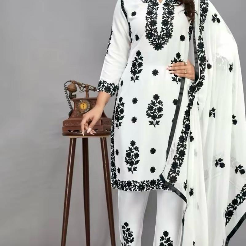 Rayon 3 piece kurta set with heavy Embroidery