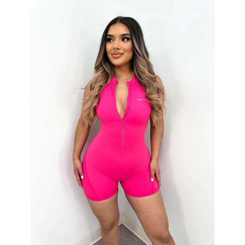 Silhouette Zipper Scrunch Romper