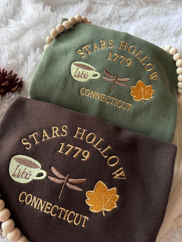 Embroidered Stars Hollow Unisex Fit Sweatshirt, Fall Women Clothing, Crewneck Sweater, Stylish & Comfortable Gifts for Her & Friends