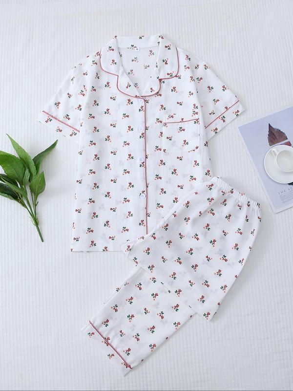 Women's Heart Print Pajama Set, Casual Short Sleeve Button Front Lapel Shirt & Pants Pj Set, Summer Wear 2024, Summer Clothes, PJs Lounge Set, Pajama Sets Women, Please Purchase One Or Two Size Up